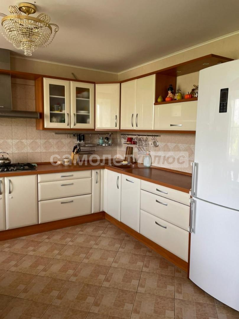 Квартира на продажу в Калуге, Пролетарская улица, д.165 фото №0