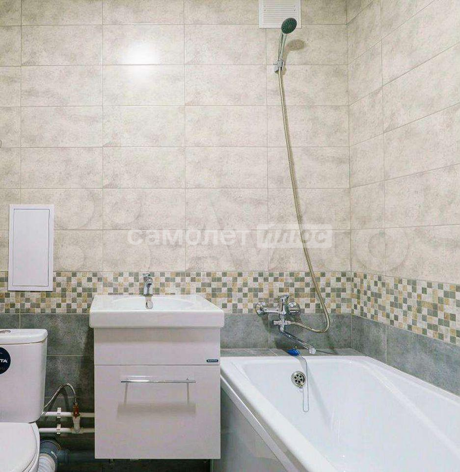 Квартира на продажу в Калуге, Верховая улица, д.106 фото №0