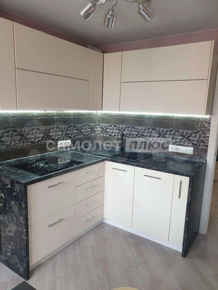 Квартира на продажу в Калуге, Аллейная улица, д.10 фото №0