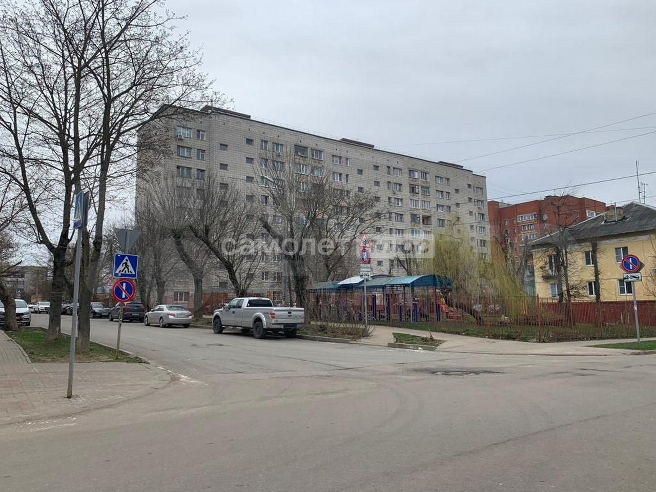 Квартира на продажу в Калуге, Пролетарская улица, д.44 фото №0
