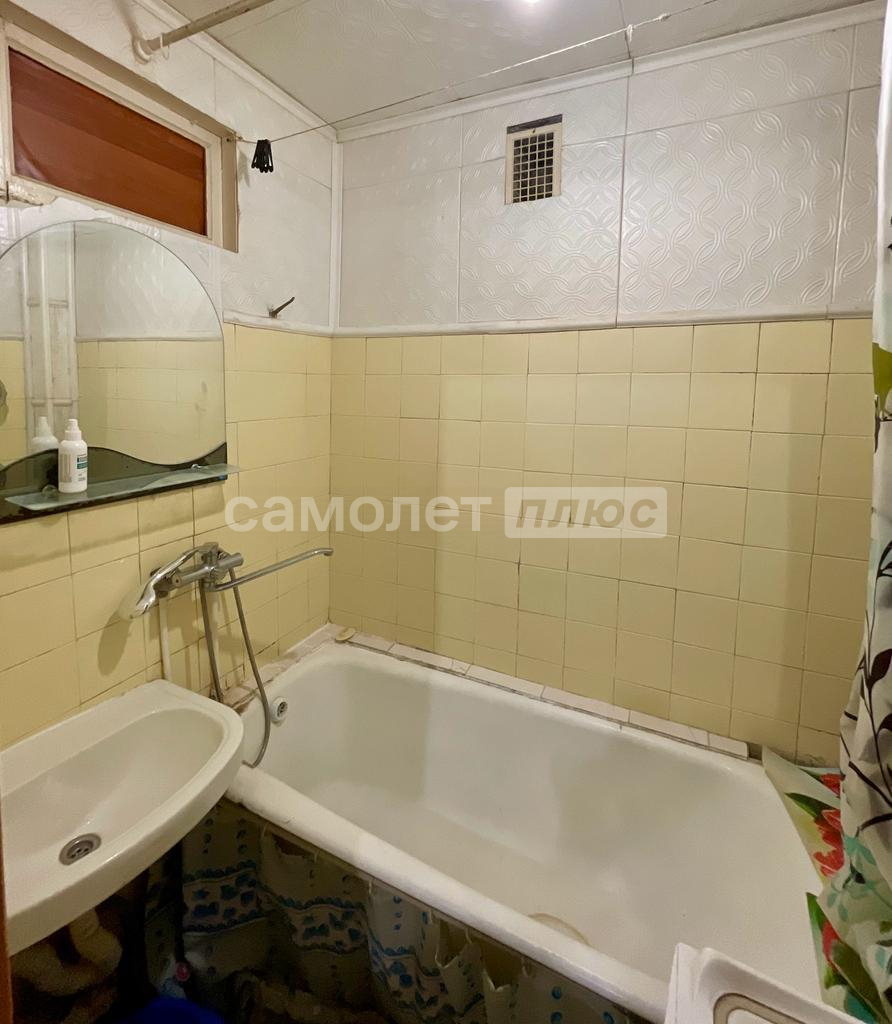 Продажа 2-комнатной квартиры, Калужская, Дзержинского улица,  д.10