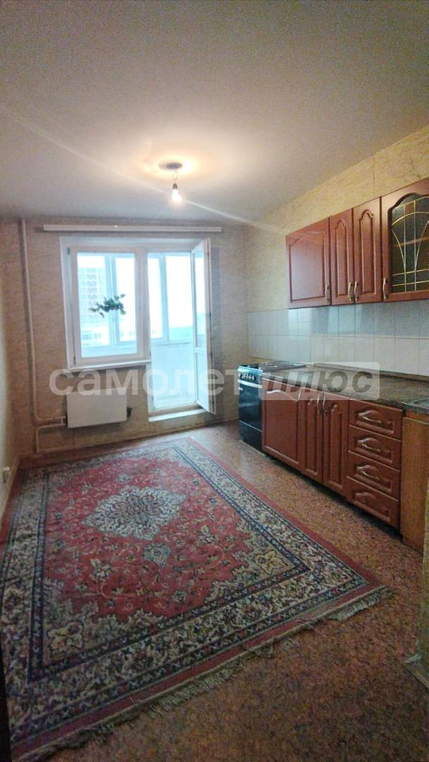 Продажа 3-комнатной квартиры, Калуга, Фомушина улица,  д.8