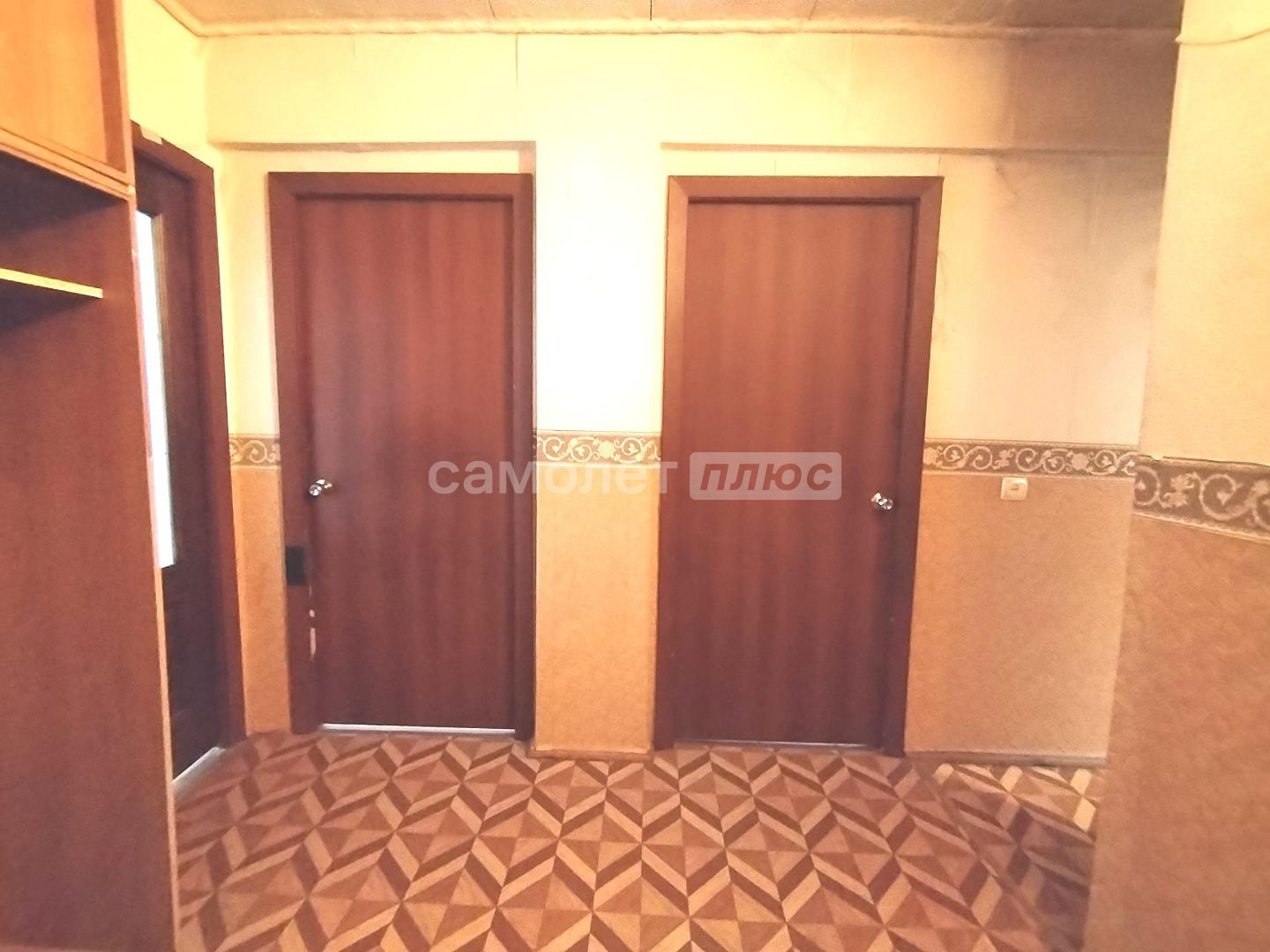 Продажа 3-комнатной квартиры, Калуга, Пролетарская улица,  д.118