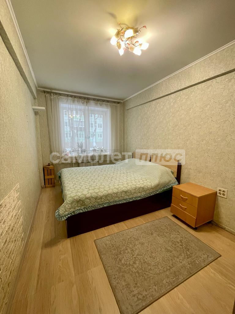 Продажа 3-комнатной квартиры, Калуга, Большевиков улица,  д.2