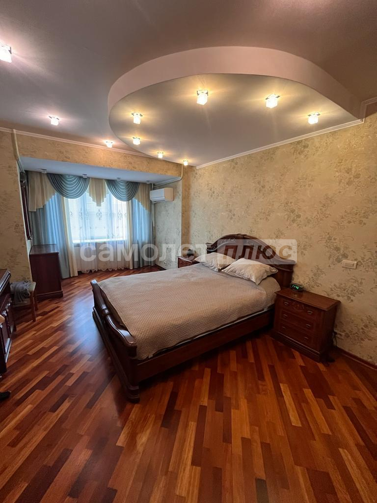 Продажа 3-комнатной квартиры, Калуга, Суворова улица,  д.7к1