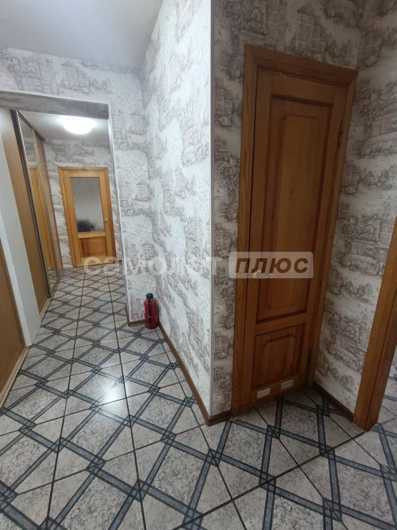 Продажа 3-комнатной квартиры, Калуга, бульвар Энтузиастов,  д.17