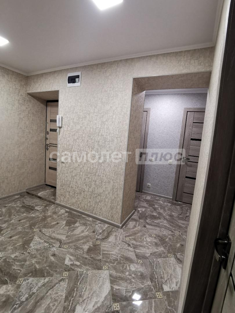 Продажа 3-комнатной квартиры, Калуга, Билибина улица,  д.19