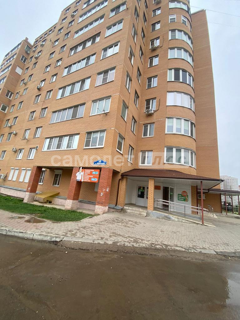 Продажа 2-комнатной квартиры, Калуга, Молодежная улица,  д.41