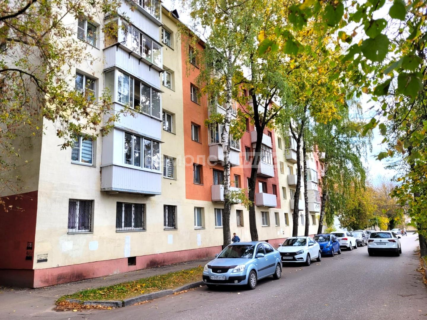 Продажа 1-комнатной квартиры, Калуга, Болотникова улица,  д.1