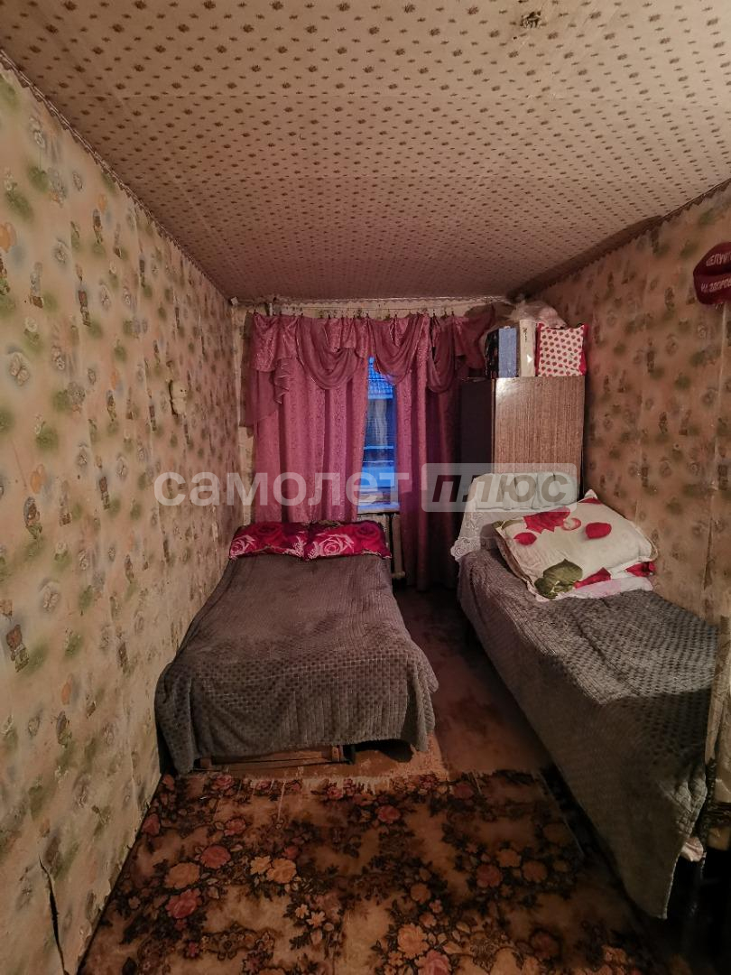 Продажа 3-комнатной квартиры, Сосенский, Кирова улица,  д.16