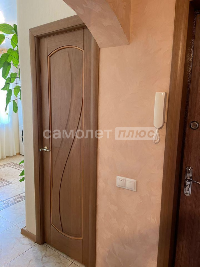 Продажа 3-комнатной квартиры, Калуга, Советская улица,  д.34