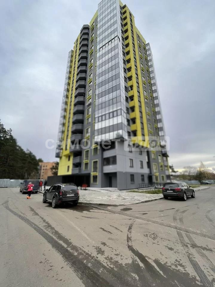Продажа 2-комнатной квартиры, Калуга, Анненки улица,  д.40к1
